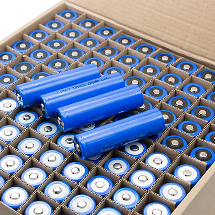 2022 Groothandel Fabriek Prijs Cilindrische Li-Ion Batterij 18650 3.7V 2400Mah Oplaadbare Batterij Hot-Verkoop Cilinder Lithium Ion