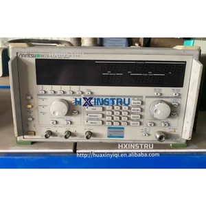 Générateur de signaux Anritsu Anli MG3642A avec une plage de fréquences de 125 kHz à 2080 MHz. H - Product Image 1
