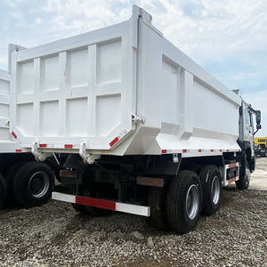 Camion benne basculante Sino Howo 6x4 8x4 10 roues 40 m³ à bas prix, neuf et d'occasion, à vendre - Product Image 3