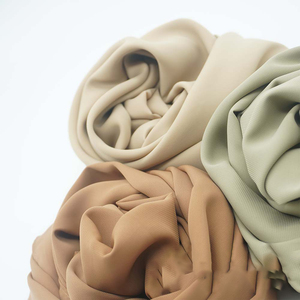 Hijab de seda <span class=keywords><strong>Medina</strong></span> para mujer musulmana, tela de seda de Color sólido, Hijab de seda <span class=keywords><strong>Medina</strong></span> de alta calidad, Hijab Premium para mujer musulmana - Product Image 3