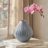 Merlin Living Lot de Mini Vases Nordiques Abordables pour Décoration d'Intérieur, Petits Vases Bourgeons Côtelés Colorés en Céramique et Porcelaine