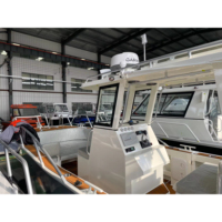 Bateau de pêche en catamaran en aluminium soudé de 7,9 m x 2,45 m avec moteur hors-bord de 300 à 600 CV, certifié CE pour le marché européen