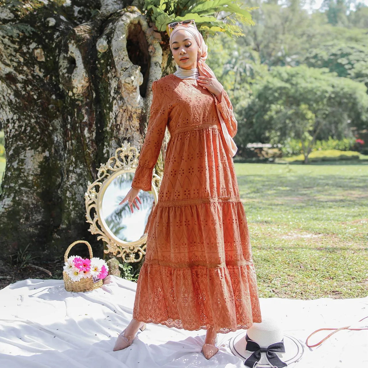 indonesian dress for ladies Vintage Traditional Indonesian Dress Kebaya Bali Dewatastar