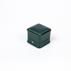 Caja de Joyería de Cuero PU Verde Personalizada Zebo, Juego de Cajas de Regalo de Lujo para Anillos, Colgantes, Pulseras y Brazaletes con Logotipo - Product Image 3