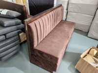 Canapé modulaire en bois moderne pour restaurant, chaise de café, canapé en velours, projet de mobilier de salle à manger pour utilisation hôtelière