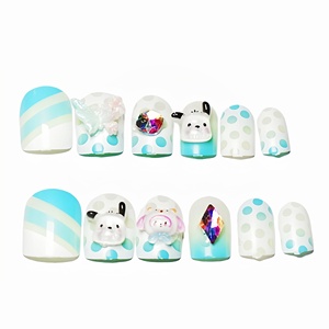 <span class=keywords><strong>Uñas</strong></span> Postizas Acrílicas Cortas Cuadradas <span class=keywords><strong>de</strong></span> Venta Caliente <span class=keywords><strong>con</strong></span> Base Rayada y Decoración <span class=keywords><strong>de</strong></span> Mariposa 3D para Citas <span class=keywords><strong>de</strong></span> Brunch y Fiestas en el Jardín - Product Image 2
