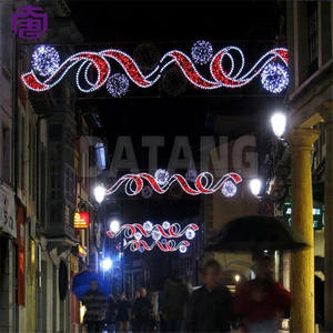 Luces LED colgantes con diseño IP65 para decoración festiva del hogar y paisajes, ideales para Navidad y otras festividades. - Product Image 5