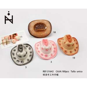 Sombrero Vaquero Hecho a Mano Pintado con Spray Talla Única 180 Piezas Ref31642 - Product Image 1