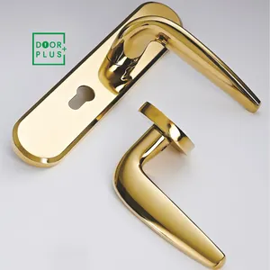Doorplus 고품질 유럽식 아연 합금 잡아당기기 손잡이 금 색깔 PVD 나무로 되는 자물쇠를 위한 호화스러운 문 손잡이