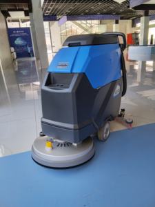 Máquina de fregado de suelo pequeño para suelo de tipo de conducción - Product Image 2