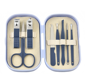 Kit de Manicura y Pedicura 8 en 1 de Acero Inoxidable con Estuche Rígido de Viaje, Cortaúñas, Tijeras, Pinzas, Juego de Cucharillas para Oídos - Product Image 2