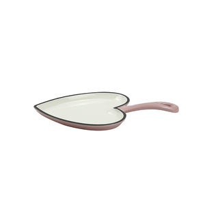 Poêle à frire en fonte en forme de cœur de haute qualité, fabriquée sur mesure, vente en gros, avec poignée, revêtement antiadhésif émaillé, pour la cuisson, la cuisson des œufs - Product Image 3