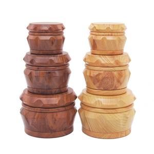 Broyeur à herbes/tabac personnalisé en forme de tambour de 63 mm à 4 parties, motif bois, avec dents en alliage de zinc, vente en gros - Product Image 1