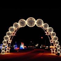 Lampe LED personnalisée en forme d'arche à motif de cœur IP65 pour les expositions romantiques de jardin pour les mariages et les expositions publiques extérieures