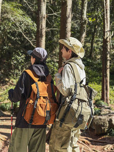 Mochila para Portátil Ecológica de Gran Capacidad, Diseño Enrollable Informal para Exteriores, Mochila Impermeable para Viajes Escolares y de Negocios - Product Image 2