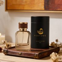 Flacons de parfum de luxe personnalisés à faible MOQ, de haute qualité, transparents, à col serti, pour hommes, 50 ml, en verre, vides, avec vaporisateur