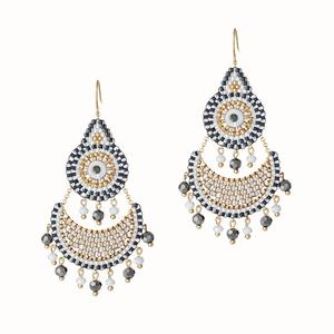 Pendientes de cuentas Bliss hechos a mano - Product Image 1