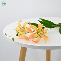 Premium 79cm Realistische Künstliche Seiden-Lilien Lebensechte Heimdekoration für Hotel Hochzeit Tischdekoration Arrangement