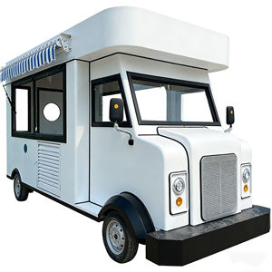 Camión de Comida Clásico Tipo Boxy con Ventana de Servicio Abierta para Venta de Aperitivos y Bebidas en Festivales de Música al Aire Libre - Product Image 2