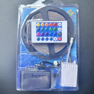 Set di Strisce <span class=keywords><strong>LED</strong></span> RGB <span class=keywords><strong>SMD</strong></span> 2835 con 54 <span class=keywords><strong>LED</strong></span>/m, Telecomando e Dimmer per Retroilluminazione <span class=keywords><strong>TV</strong></span> e Illuminazione Interna - Product Image 1