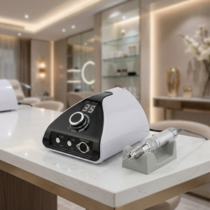 Máquina <span class=keywords><strong>de</strong></span> manicura <span class=keywords><strong>y</strong></span> pedicura profesional <span class=keywords><strong>de</strong></span> escritorio con certificado CE <span class=keywords><strong>de</strong></span> 65 W <span class=keywords><strong>y</strong></span> 35000 RPM para el cuidado <span class=keywords><strong>de</strong></span> uñas <span class=keywords><strong>de</strong></span> gel - Product Image 1