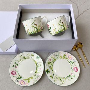 Juego de Vajilla de Porcelana Fina de Estilo Europeo de Lujo, 41 Piezas, con Platos Base de Porcelana para el Hogar, Venta al Por Mayor - Product Image 5