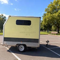 Remorque de toilettage pour chiens mobile, salon de toilettage pour animaux de compagnie avec plan de travail en acier inoxydable et chauffe-eau