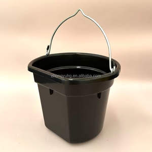Haute qualité 20L 5 Gal cheval équipement Stable dos plat cheval mangeoire bac en <span class=keywords><strong>plastique</strong></span> seau d'alimentation en eau <span class=keywords><strong>pour</strong></span> cheval cerf bétail - Product Image 1