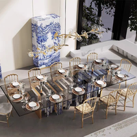 Table à manger en verre trempé artistique de qualité supérieure, base en bois peinte à la main, table de luxe moderne de grande taille pour appartement et villa haut de gamme
