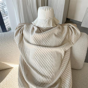 Polo estiva alla moda in stile coreano per gli uomini a maniche corte con struttura a maglia a maniche corte, t-Shirt ampia, <span class=keywords><strong>Cardigan</strong></span> a mezza manica di nicchia - Product Image 4