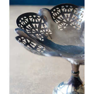 Soporte para Pastel Sheffield para Vajilla de Fiesta y Decoración de Mesa - Product Image 1