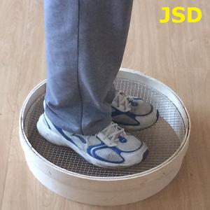 <span class=keywords><strong>Tamis</strong></span> de sol de <span class=keywords><strong>jardin</strong></span> en <span class=keywords><strong>bois</strong></span> traditionnel fait à la main avec treillis métallique en acier inoxydable Technique tissée de 2mm de diamètre Énigme en <span class=keywords><strong>bois</strong></span> originale - Product Image 4