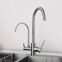 Robinet de cuisine moderne en acier inoxydable chaud et froid, à poser sur le plan, avec purificateur d'eau trois-en-un pour évier