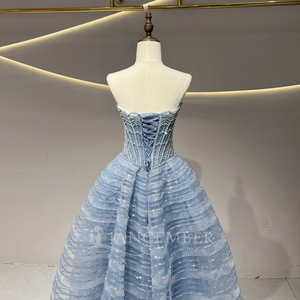 JFH81 Elegante Vestido de Noche Azul Polvoriento con Corsé de Cristales Brillantes, Tul Escalonado, Apliques de Cuentas, Estampado de Encaje y Corte en A con Cola Capilla - Product Image 4