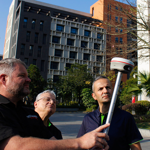 Instrument d'arpentage Gps Récepteur visuel Rtk Gps Gnss Prix Kolida K50 Récepteur Gnss - Product Image 2