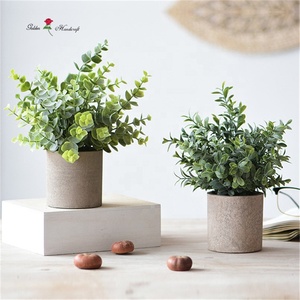 QSLH-PE061ミニ人工芝多肉植物プラスチックポット付きパルプ紙フロック材オフィスデスク装飾室用 - Product Image 4