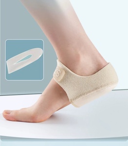 Couvre-talons en gel protecteur, coussinets en silicone pour le talon, soulagement de la pression, couvre-talons, coussinets de soutien pour le soin des talons, en vente - Product Image 4