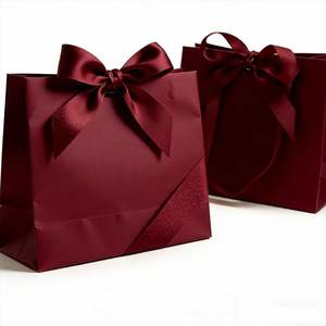 Sacs cadeaux mini en papier kraft écologiques laminés, personnalisés en usine, vente en gros, avec poignées en ruban et ficelle - Product Image 1