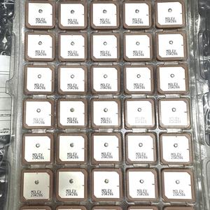 204286-0001 204286 Antennes GNSS - Antenne RF en céramique GPS 5.5dBi 2042860001 - Product Image 5