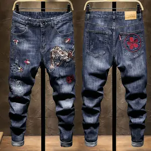 Großhandel High-End bestickte Jeans Herren trend ige Marke schlanke Hosen Stretch Persönlichkeit blau chinesischen Stil Jeans
