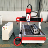 Máquina CNC Router Rotativa Mini 6090 de Jinan Mosencnc, para Grabado y Corte en la Industria Publicitaria, Madera, Acrílico, Grabado Profundo