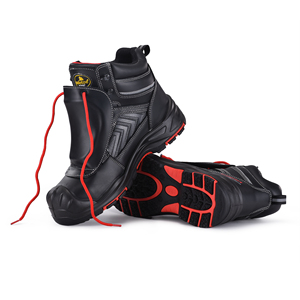 Bottes de travail métatarsiennes résistantes à l'huile et antidérapantes pour l'industrie pétrolière et gazière et minière - Product Image 3