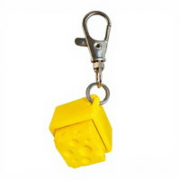 Porte-clés anti-stress ultra-mignon en plastique en forme de fromage, style clavier mécanique, design moderne et minimaliste, cadeau d'affaires
