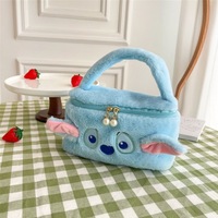 Sac à dos en peluche ours fraise en gros, sac à dos en peluche Stitch mignon pour femmes et enfants