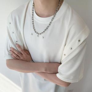 Camiseta de Diseñador para Hombre, Estilo Moderno con Remaches, Cuello Redondo, Manga Corta, para Verano, Color Oscuro, a la Moda - Product Image 4