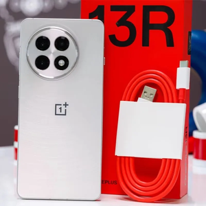 Teléfono Inteligente OnePlus 13R (Ace 5) Versión 5G AMOLED HD 120Hz 65W SuperVOOC 6000mAh NFC - Product Image 5