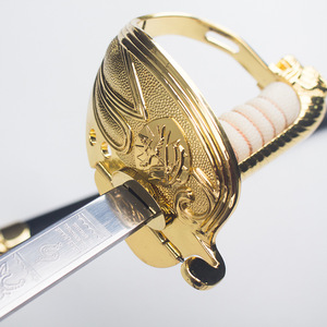 Garde en métal drapeau-lever commande épée défilé cérémonial tête de tigre cérémonie décoration Western Prop épée non taillée à collectionner - Product Image 4