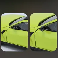 Modèle de voiture de berline en alliage moulé sous pression à l'échelle 1/23 avec 4 pièces ouvrables, effets sonores et lumineux et fonction de recul