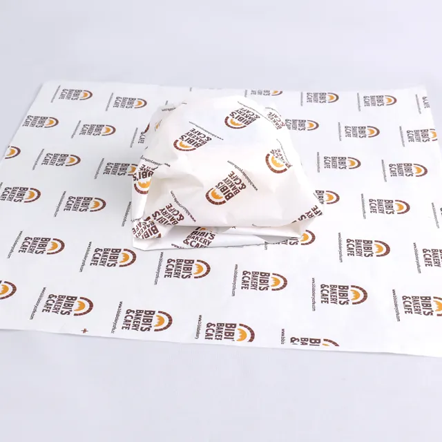 Feuilles de papier ciré d'emballage anti-graisse imprimées de logo personnalisé de qualité alimentaire pour sandwich à hamburger frites beignets de poulet