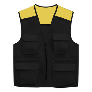 Multi Pocket Vest Work Uniform Red Polyester Outdoor Sports Vest With Multiple Pockets For Photography And Directing - Product Image 2
